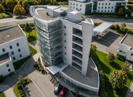 L-Palace, Žilina